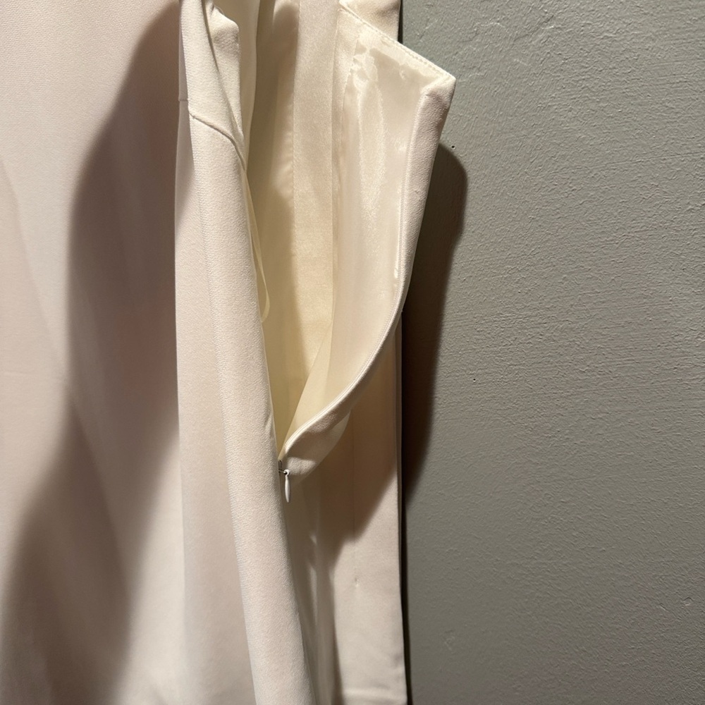 New NWT Escada Ivory White Minimalist Sleeveless Cape Back Long Blouse Top - Picture 10 of 16